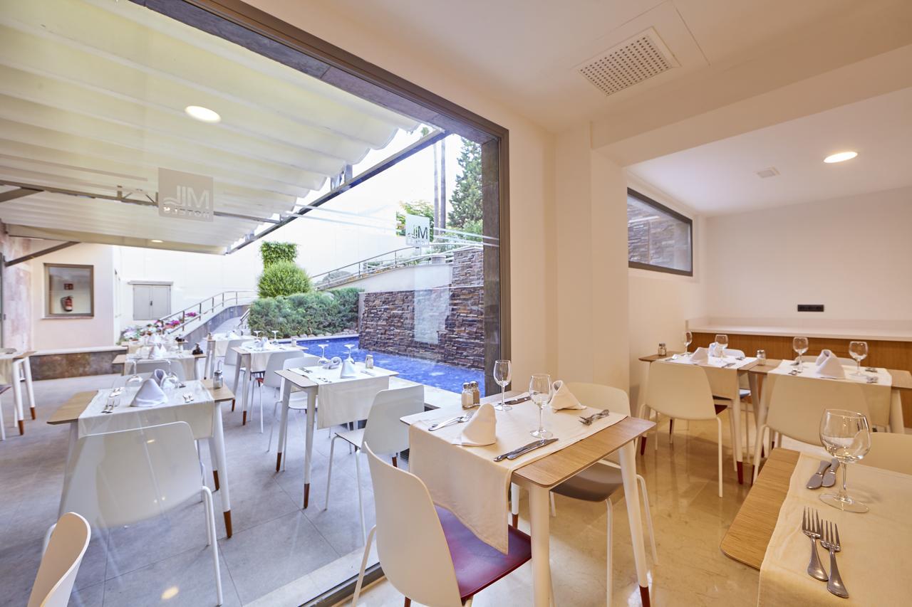 אל ארנל Mll Mediterranean Bay - Adults Only מראה חיצוני תמונה